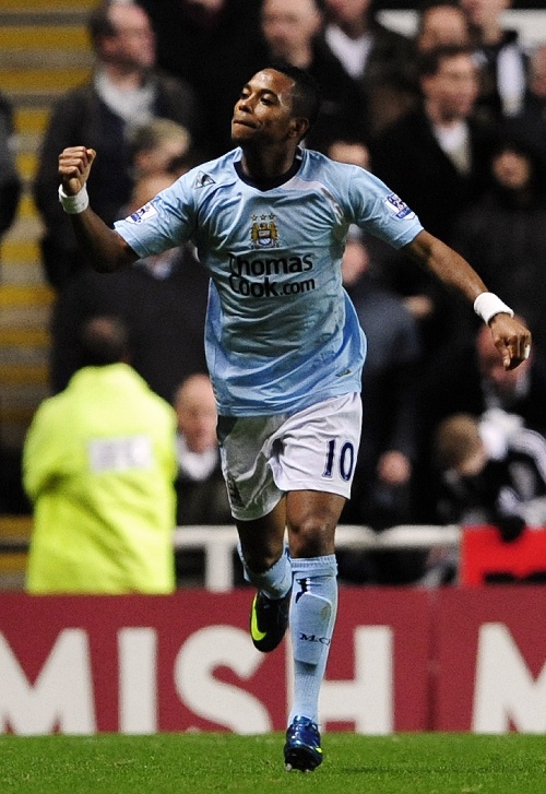 西裁委会主席：对金特罗的吹罚很满意，他能再执法皇马的比赛（西班牙裁委会主席：认可金特罗判罚，允许其继续执法皇马比赛）