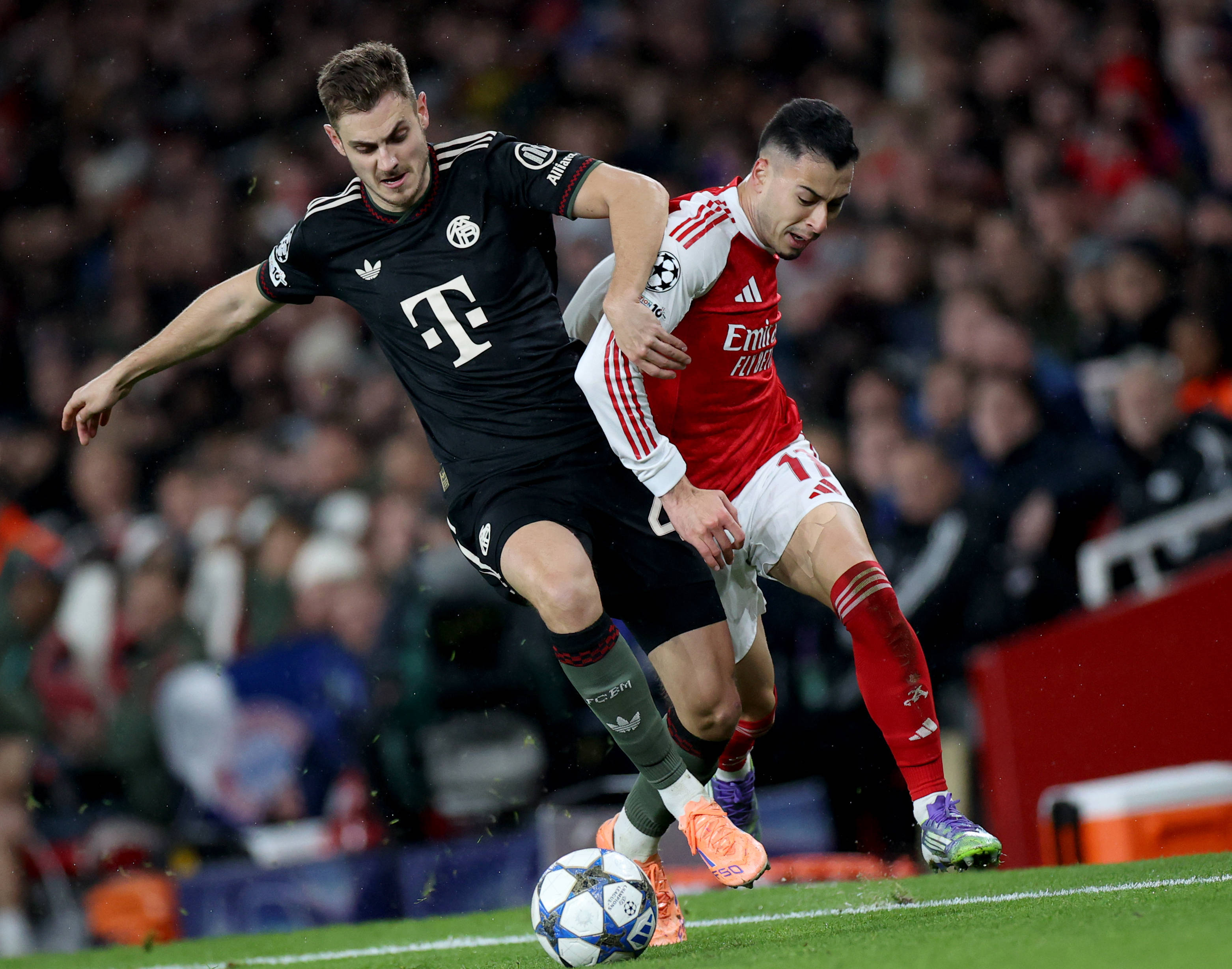 英媒：小蜜蜂6个英超主场狂揽13分，近期连胜利物浦+纽卡（英媒：布伦特福德近6个英超主场豪取13分，近期先后击败利物浦与纽卡）