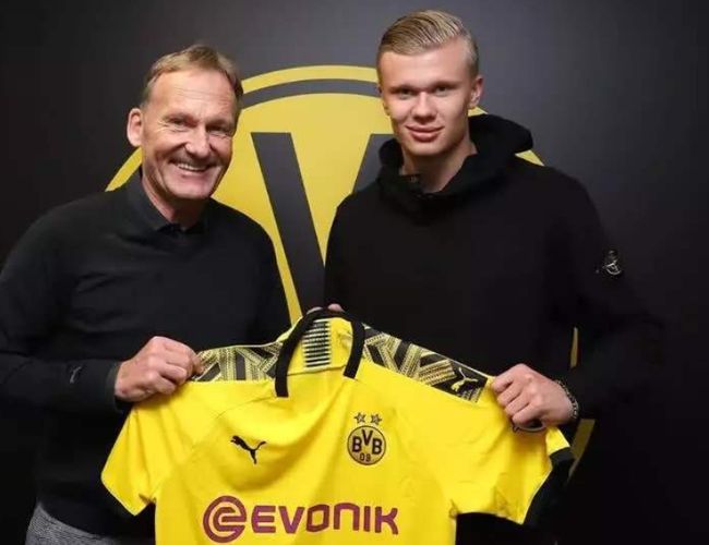 最后一轮大四喜，法比奥成国安队史单赛季各项赛事进球最多的球员（末轮大四喜，法比奥刷新国安队史单赛季各项赛事进球纪录）