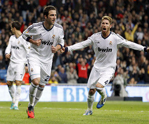 德转列多特历史最贵阵：哈兰德领衔，贝林、桑乔、罗伊斯上榜（德转盘点多特史上最贵阵容：哈兰德领衔，贝林厄姆、桑乔、罗伊斯入围）