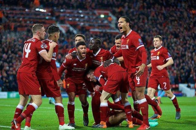 佐拉：当年有幸和马拉多纳一起练习任意球，让我能力明显提升（佐拉忆与马拉多纳共练任意球：我的能力因此大幅提升）