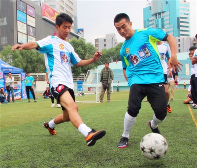 梅西连场奉献神级助攻再度统治比赛（梅西连战送出绝妙助攻，再次统治赛场）