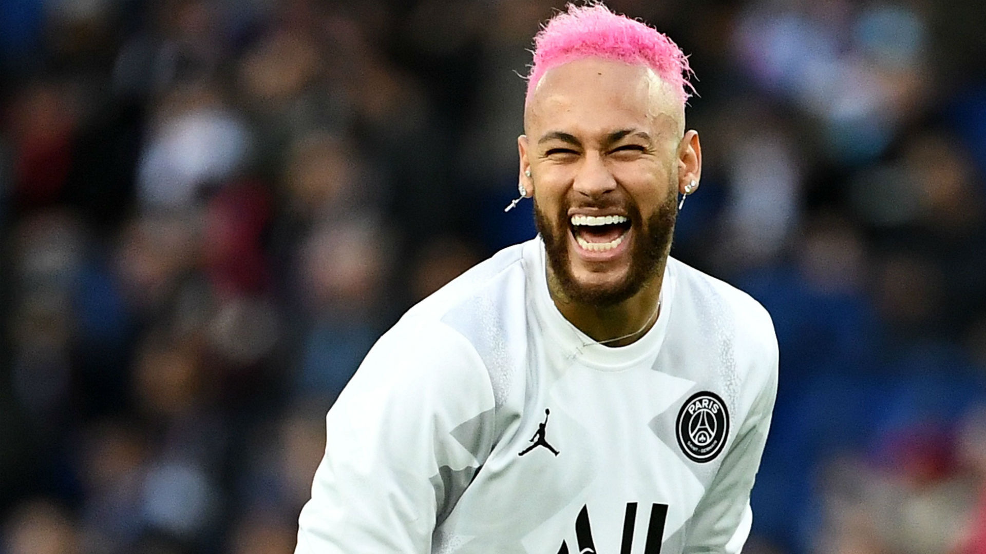 女排世俱赛开门红！朱婷贡献13分，科内3-0横扫奥兰多（女排世俱赛首战告捷：朱婷砍13分，科内3-0完胜奥兰多）