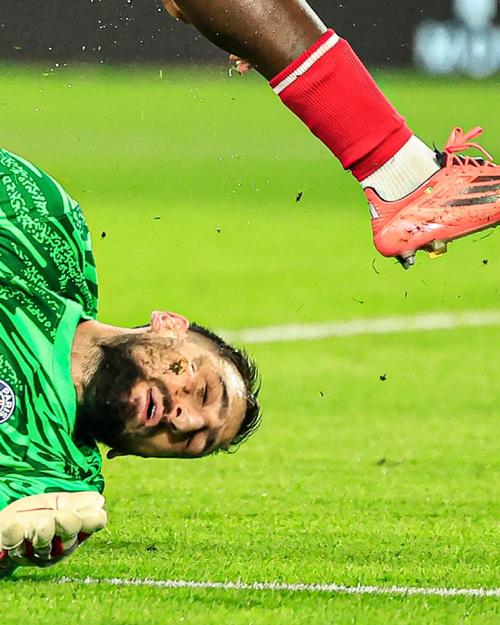 意甲战报：切凯里尼染红，拉齐奥0-0闷平十人克雷莫纳（意甲速递：切凯里尼染红，拉齐奥0-0战平十人克雷莫纳）