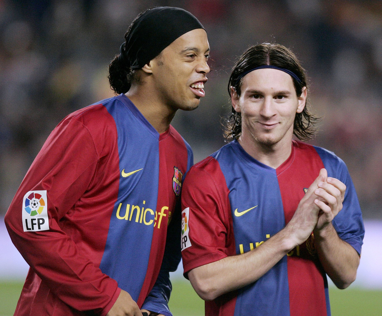 弗赖堡2-1圣保利，马克西米利安-埃格施泰因、铃木唯人破门（弗赖堡2-1力克圣保利：马克西米利安-埃格施泰因、铃木唯人各入一球）