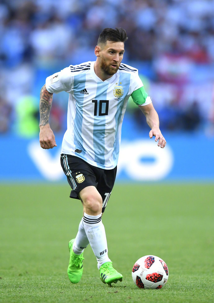 媒体人：中国男篮对周琦低位能力盲目自信