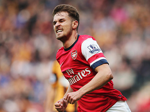 每体：阿劳霍大概率将在周中欧冠继续首发，加西亚代替孔德（每体：阿劳霍有望在周中欧冠继续首发，加西亚将出任孔德的位置）